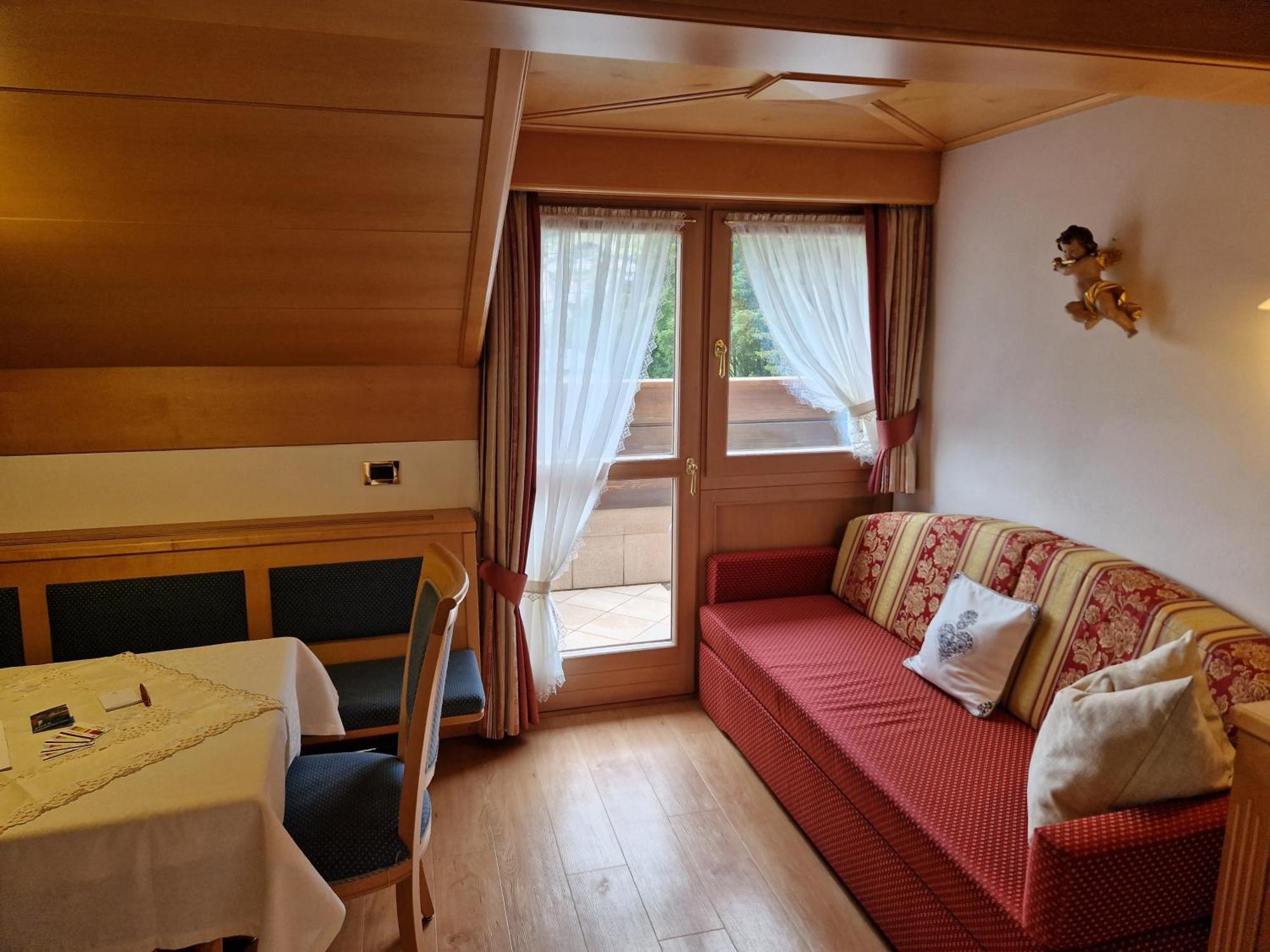 Residence Ciastel Urtijëi Dış mekan fotoğraf